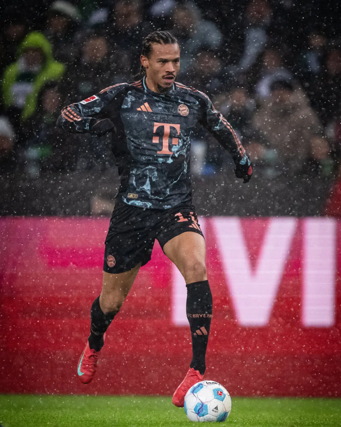 门兴格拉德巴赫主场击败柏林赫塔,继续向前 门兴格拉德巴赫主场击败柏林赫塔,继续向前