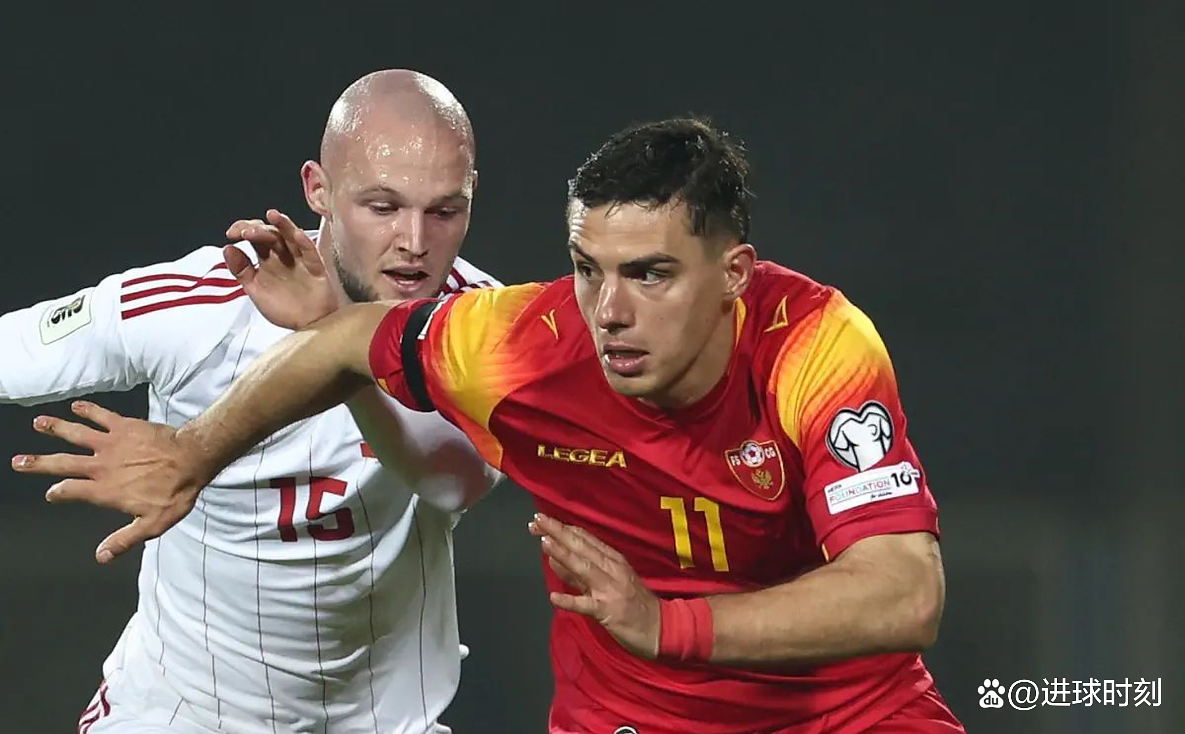 利兹联主场告捷,逐渐脱离降级区 利兹联主场告捷,逐渐脱离降级区