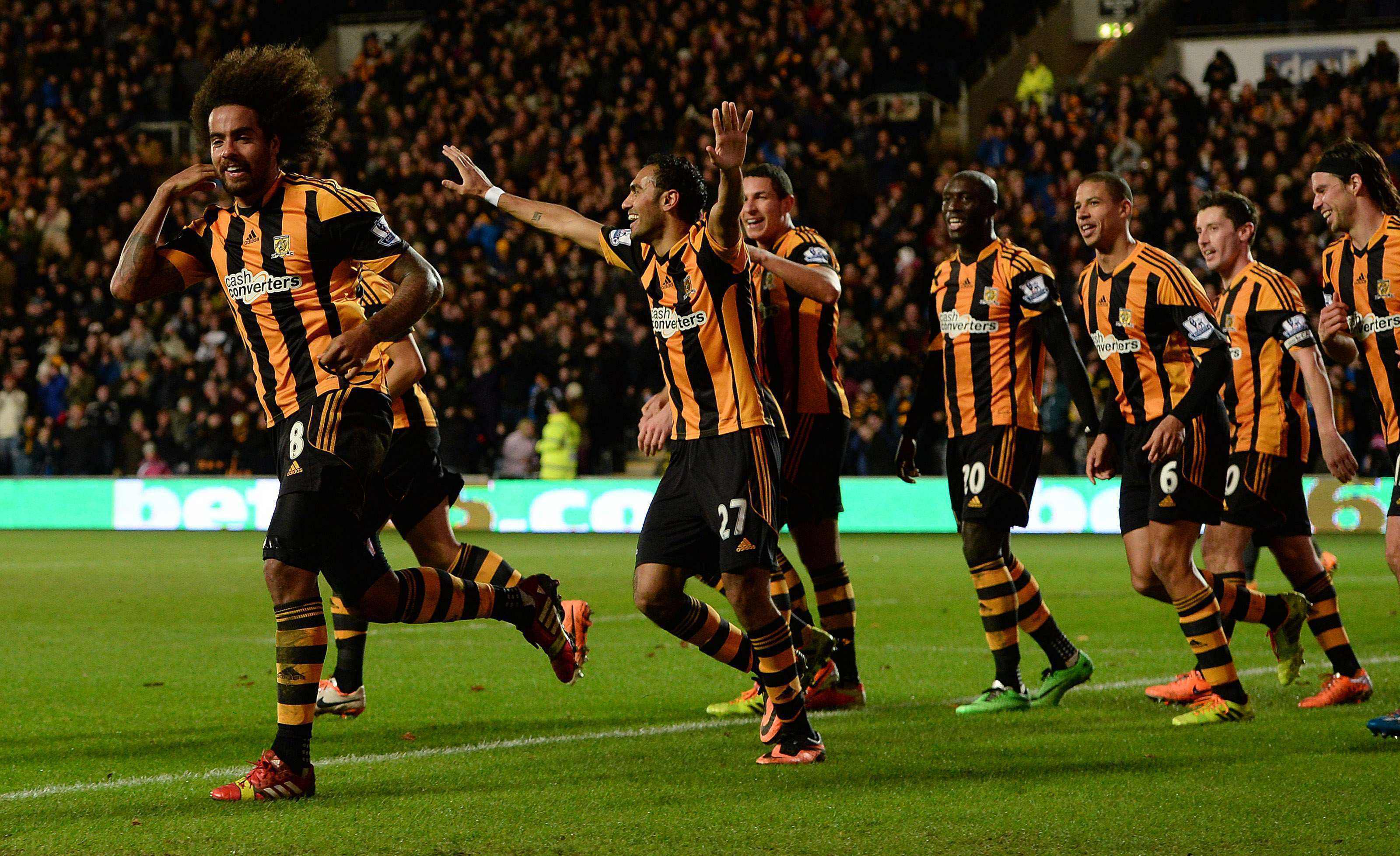 斯旺西主场小胜,天鹅军团发威展示实力 斯旺西主场小胜,天鹅军团发威展示实力