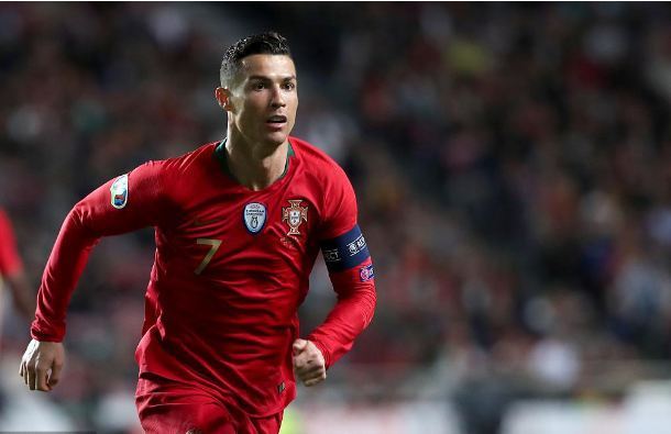 葡萄牙战平保加利亚，小组头名局势不明