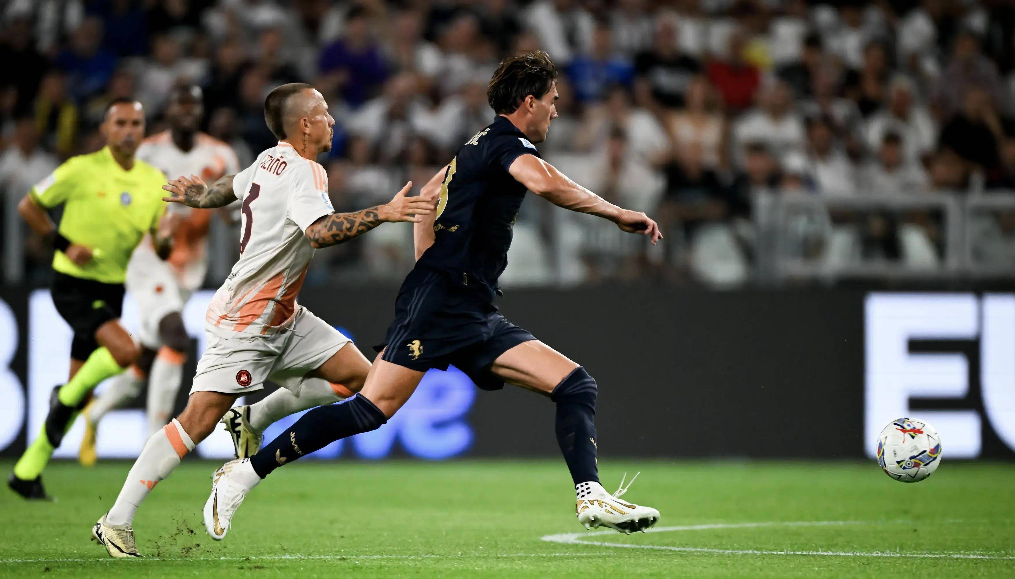 关于那不勒斯战胜对手，积分榜上有所改善的信息