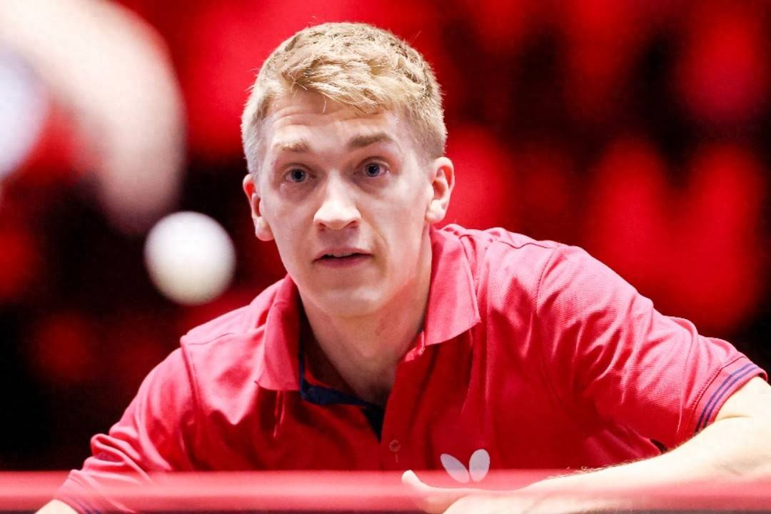 包含瑞典乒乓球队横扫波兰乒乓球队，奥恰洛夫惊艳世界的词条